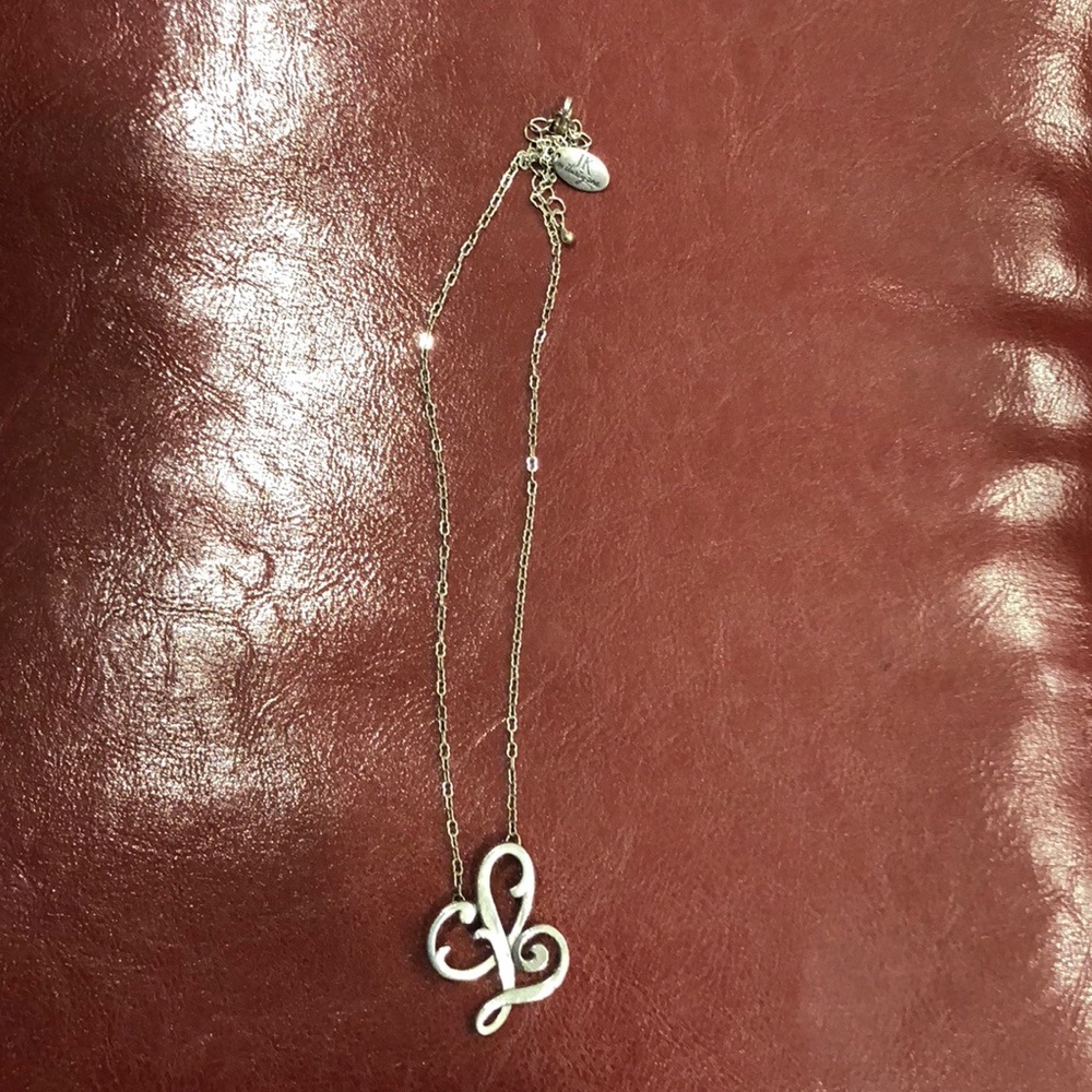 Beautiful Letter L necklace by Thirty-One Sterling